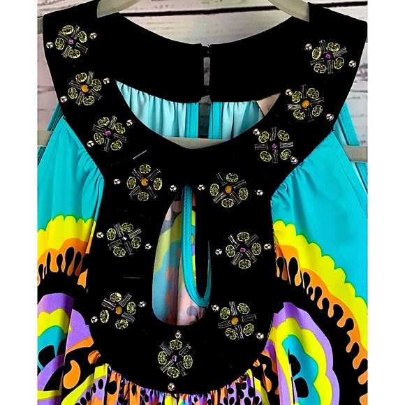 ECI Sleeveless Dress Embellished Keyhole Neck - Picture 6 of 8